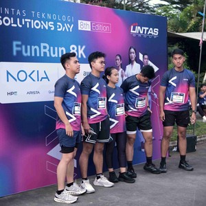 Race photo from LINTAS TEKNOLOGI SOLUTIONS DAY