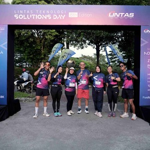 Race photo from LINTAS TEKNOLOGI SOLUTIONS DAY
