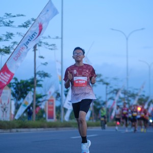 Race photo from KEDIRI HALF MARATHON 2026