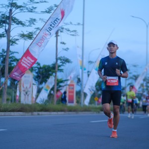 Race photo from KEDIRI HALF MARATHON 2026