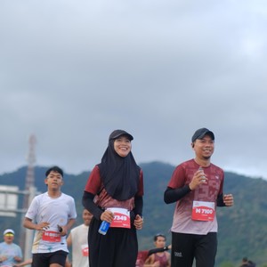 Race photo from KEDIRI HALF MARATHON 2026