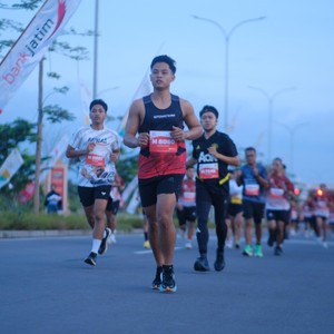 Race photo from KEDIRI HALF MARATHON 2026