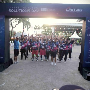 Race photo from LINTAS TEKNOLOGI SOLUTIONS DAY