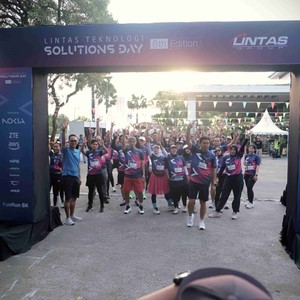Race photo from LINTAS TEKNOLOGI SOLUTIONS DAY