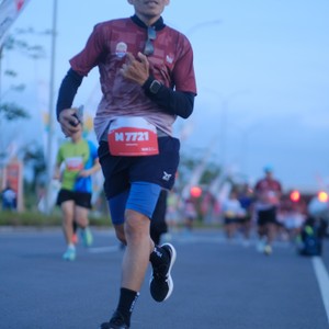 Race photo from KEDIRI HALF MARATHON 2026