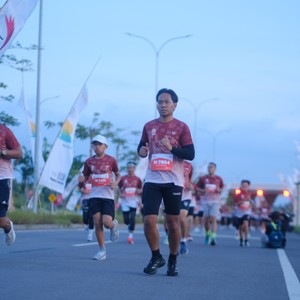 Race photo from KEDIRI HALF MARATHON 2026