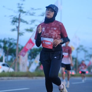 Race photo from KEDIRI HALF MARATHON 2026