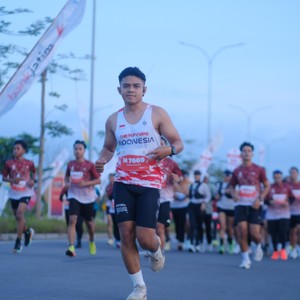 Race photo from KEDIRI HALF MARATHON 2026