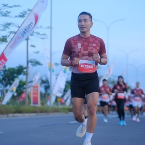 Race photo from KEDIRI HALF MARATHON 2026