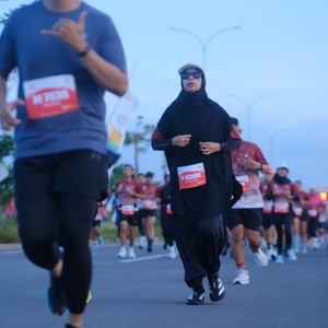 Race photo from KEDIRI HALF MARATHON 2026