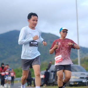 Race photo from KEDIRI HALF MARATHON 2026