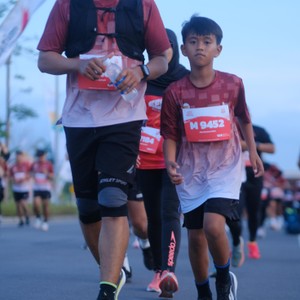 Race photo from KEDIRI HALF MARATHON 2026