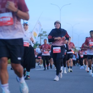 Race photo from KEDIRI HALF MARATHON 2026