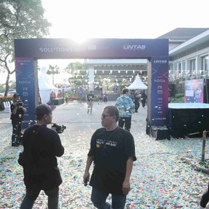 Race photo from LINTAS TEKNOLOGI SOLUTIONS DAY