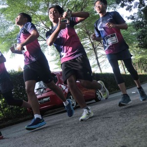 Race photo from LINTAS TEKNOLOGI SOLUTIONS DAY