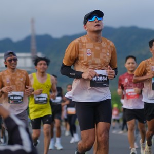 Race photo from KEDIRI HALF MARATHON 2026