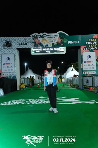Race photo from Arutmin Borneo Run 2024