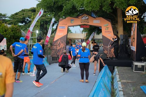 Race photo from Kelud Vertical Challenge 2024