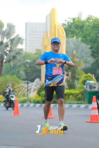 Race photo from Isoplus Run 2024 Surabaya