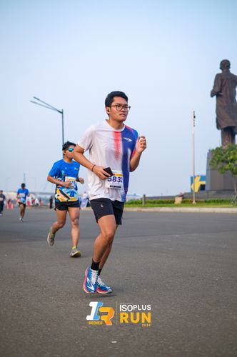 Race photo from ISOPlus Run 2024 Jakarta