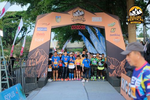 Race photo from Kelud Vertical Challenge 2024