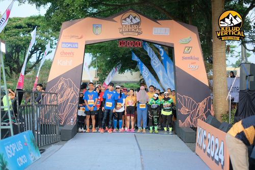 Race photo from Kelud Vertical Challenge 2024