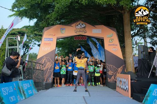 Race photo from Kelud Vertical Challenge 2024