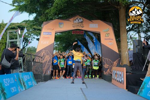 Race photo from Kelud Vertical Challenge 2024