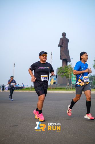 Race photo from ISOPlus Run 2024 Jakarta