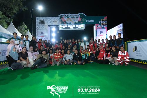 Race photo from Arutmin Borneo Run 2024