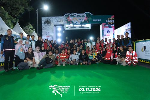 Race photo from Arutmin Borneo Run 2024