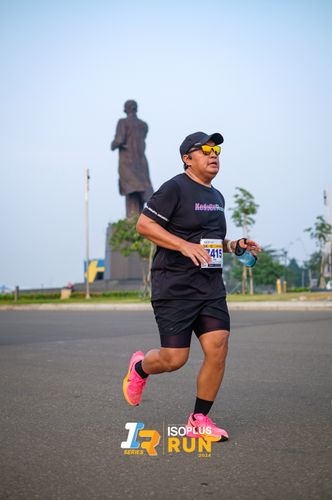 Race photo from ISOPlus Run 2024 Jakarta