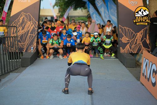 Race photo from Kelud Vertical Challenge 2024