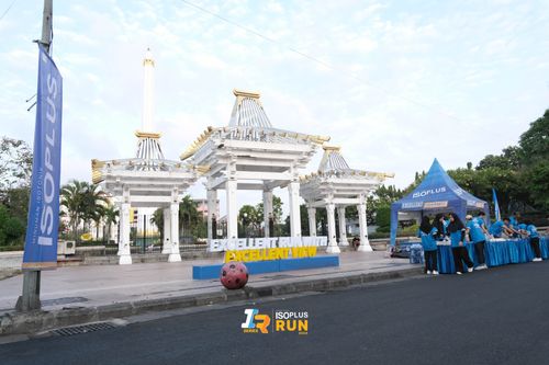 Race photo from Isoplus Run 2024 Surabaya