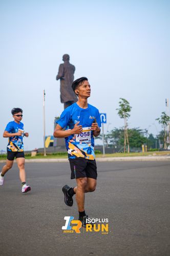 Race photo from ISOPlus Run 2024 Jakarta