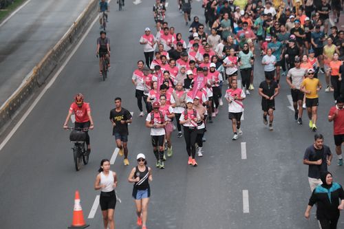Race photo from Smartfren Run 2024 Vibes