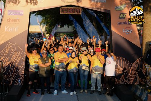 Race photo from Kelud Vertical Challenge 2024