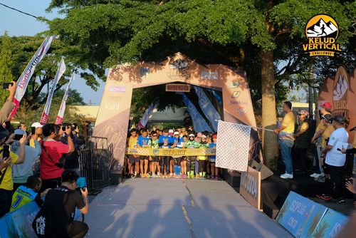 Race photo from Kelud Vertical Challenge 2024