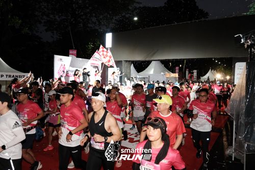 Race photo from Smartfren Run 2024