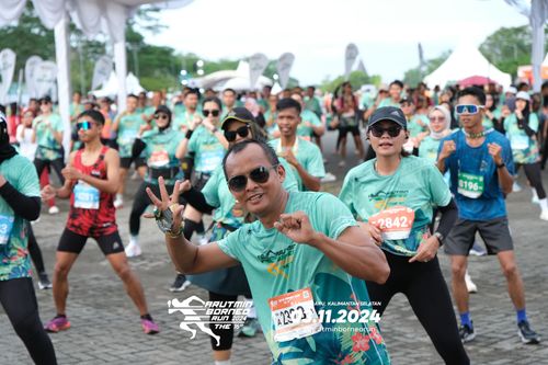 Race photo from Arutmin Borneo Run 2024