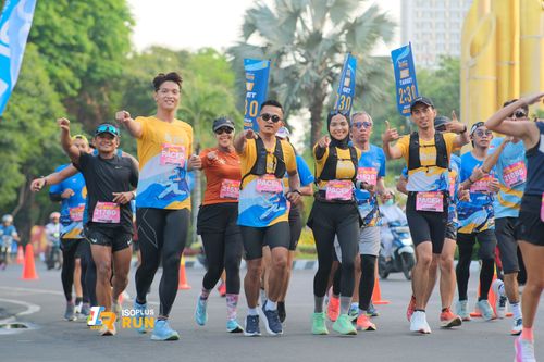 Race photo from Isoplus Run 2024 Surabaya