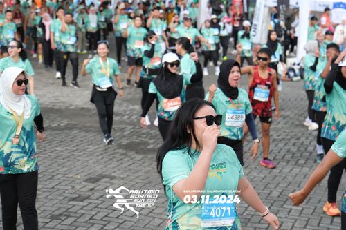 Race photo from Arutmin Borneo Run 2024