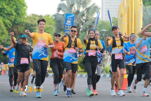 Race photo from Isoplus Run 2024 Surabaya