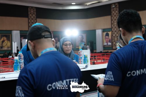 Race photo from Taman Budaya x BOGORUN 2025