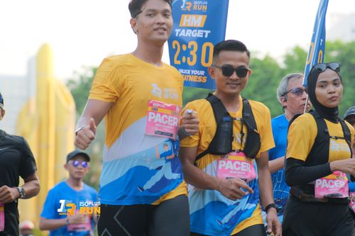 Race photo from Isoplus Run 2024 Surabaya