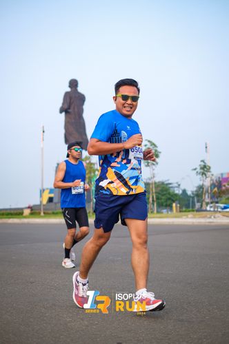 Race photo from ISOPlus Run 2024 Jakarta