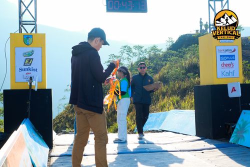 Race photo from Kelud Vertical Challenge 2024