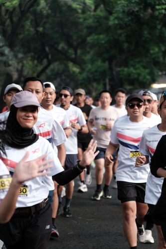 Race photo from MAKASSAR HALF MARATHON 2025 VIBES