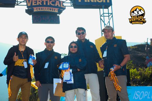 Race photo from Kelud Vertical Challenge 2024