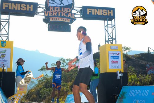 Race photo from Kelud Vertical Challenge 2024